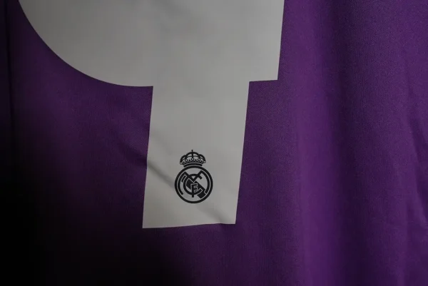 Real Madrid 2016-17 Away Sergio Ramos Long Sleeve Jersey - Image 4