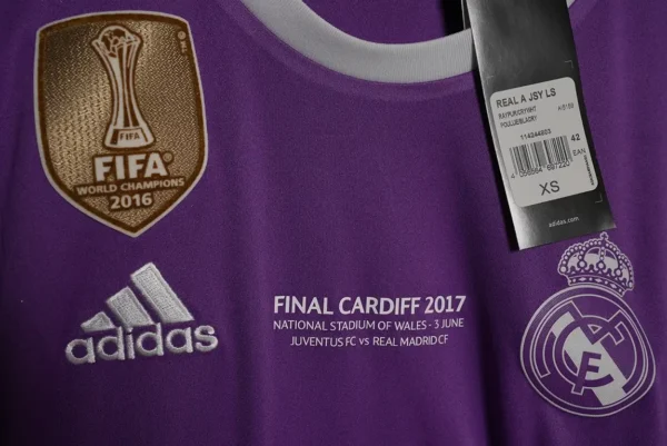 Real Madrid 2016-17 Away Sergio Ramos Long Sleeve Jersey - Image 11