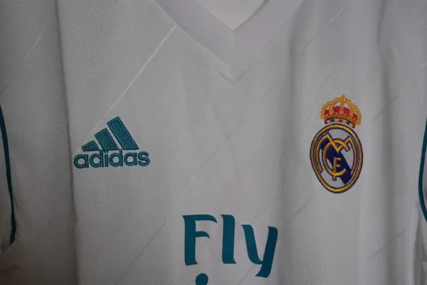 Real Madrid 2017-18 Home Jersey Turquoise (Green) - Image 9