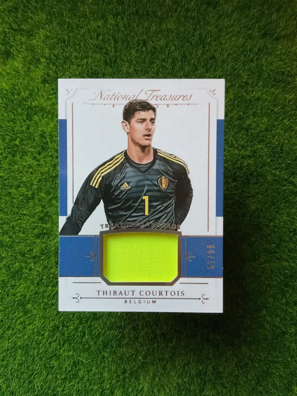 2018 Panini National Treasures Thibaut Courtois Treasured Threads Patch 61/99