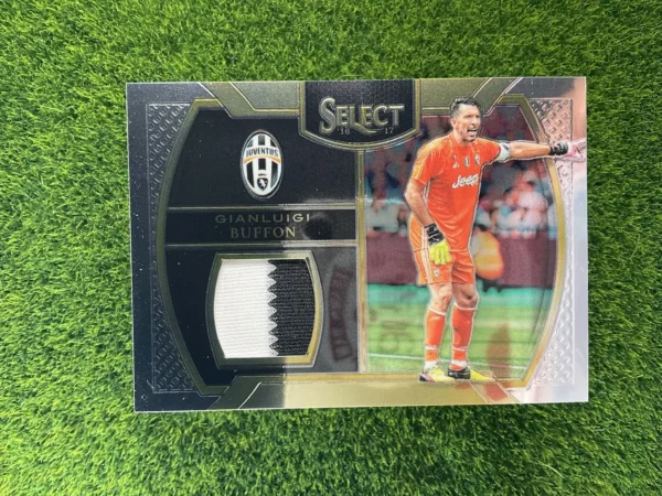 2016-17 Panini Select Gianluigi Buffon Patch
