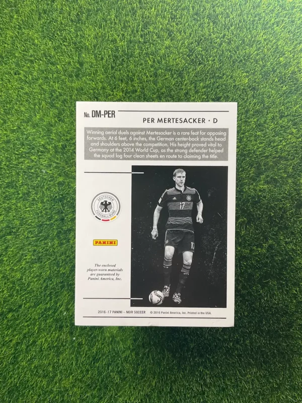 2016-17 Panini Noir Per Mertesacker Dual Patch 34/49 - Image 2