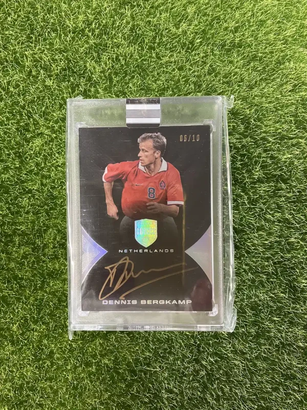 2018 Panini Eminence Soccer Dennis Bergkamp Eminence Autographs Auto 06/10