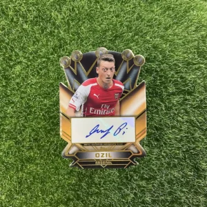 2014 Topps Premier Gold Mesut Özil Crowning Achievement Die-Cut Auto 22/50