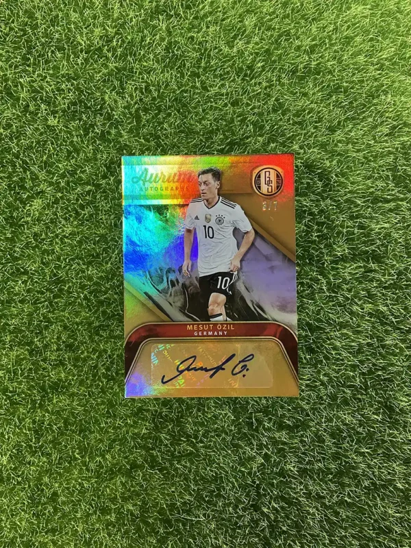 2019-20 Panini Gold Standard Soccer Mesut Özil Aurum Autographs 1/1