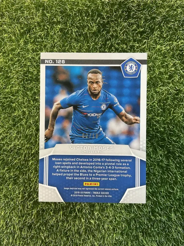 2018-19 Panini Treble Victor Moses Green 3/10 - Image 2