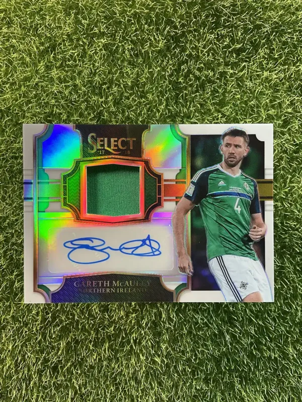 2017-18 Panini Select Soccer Gareth McAuley Jersey Autographs Prizm Patch Auto 36/99