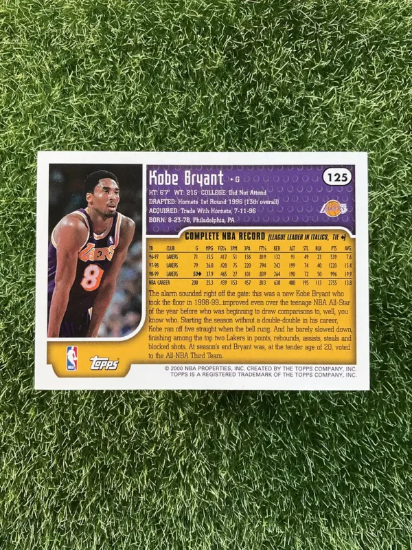 1999-00 Topps Kobe Bryant Base Set - Image 2
