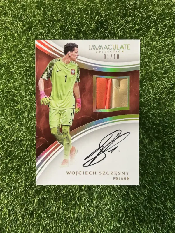 2017 Panini Immaculate Collection Soccer Wojciech Szczęsny Patch Autographs Dual Patch Auto 01/10