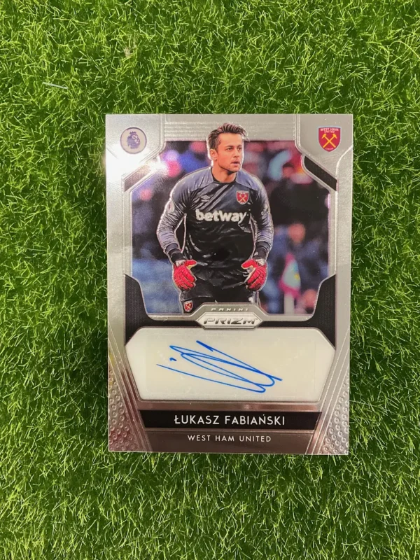 2019-20 Panini Prizm Premier League Łukasz Fabiański Silver Prizm Auto