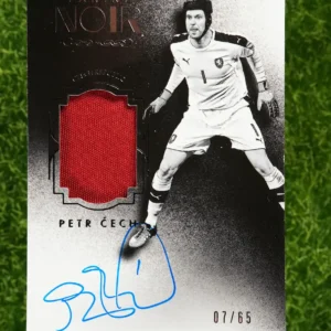 2016-17 Panini Noir Petr Čech Patch Auto 07/65