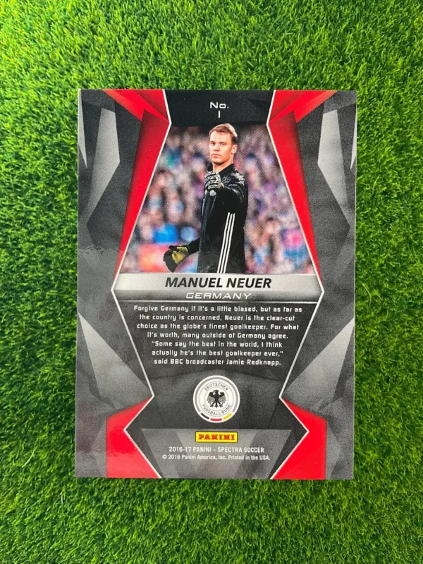 2016-17 Panini Spectra Manuel Neuer Neon Blue Parallel - Image 2