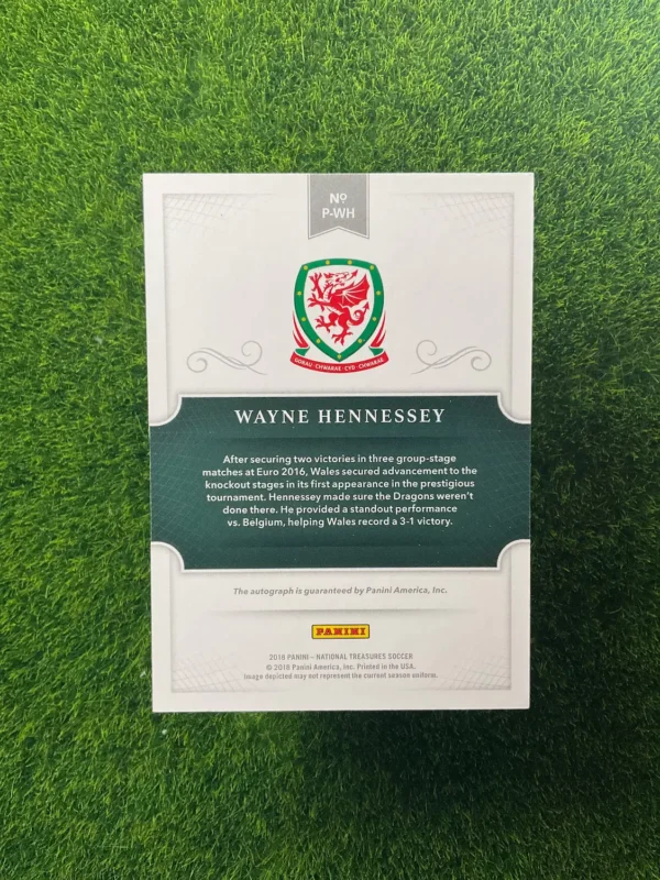 2018 Panini National Treasures Wayne Hennessey Penmanship Auto 82/99 - Image 2