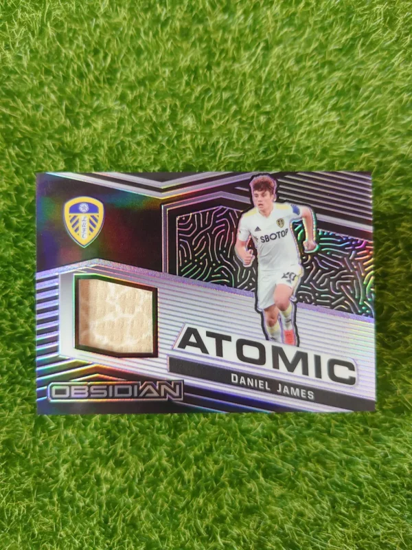 2021-22 Panini Obsidian Daniel James Atomic Material Patch 35/75