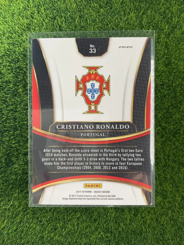 2017-18 Panini Select Cristiano Ronaldo Prizm - Image 2