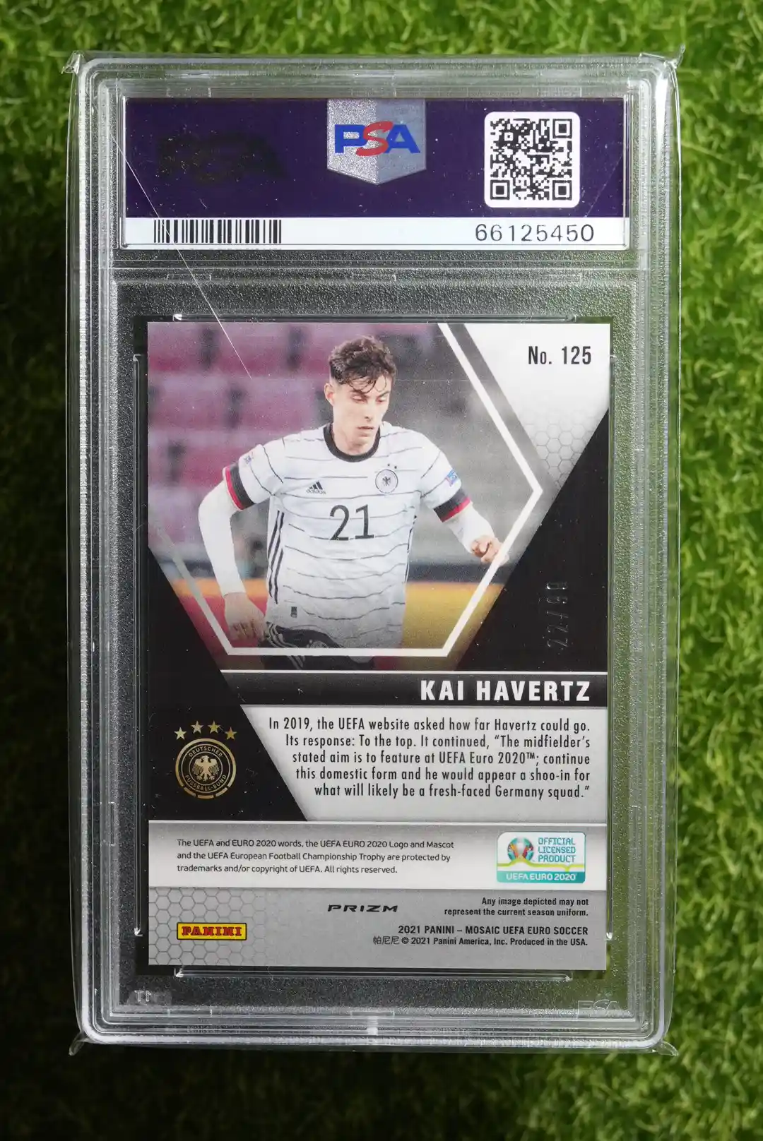 2020 Panini Mosaic UEFA Euro Kai Havertz Blue Circles Prizm 22/99 - Image 2