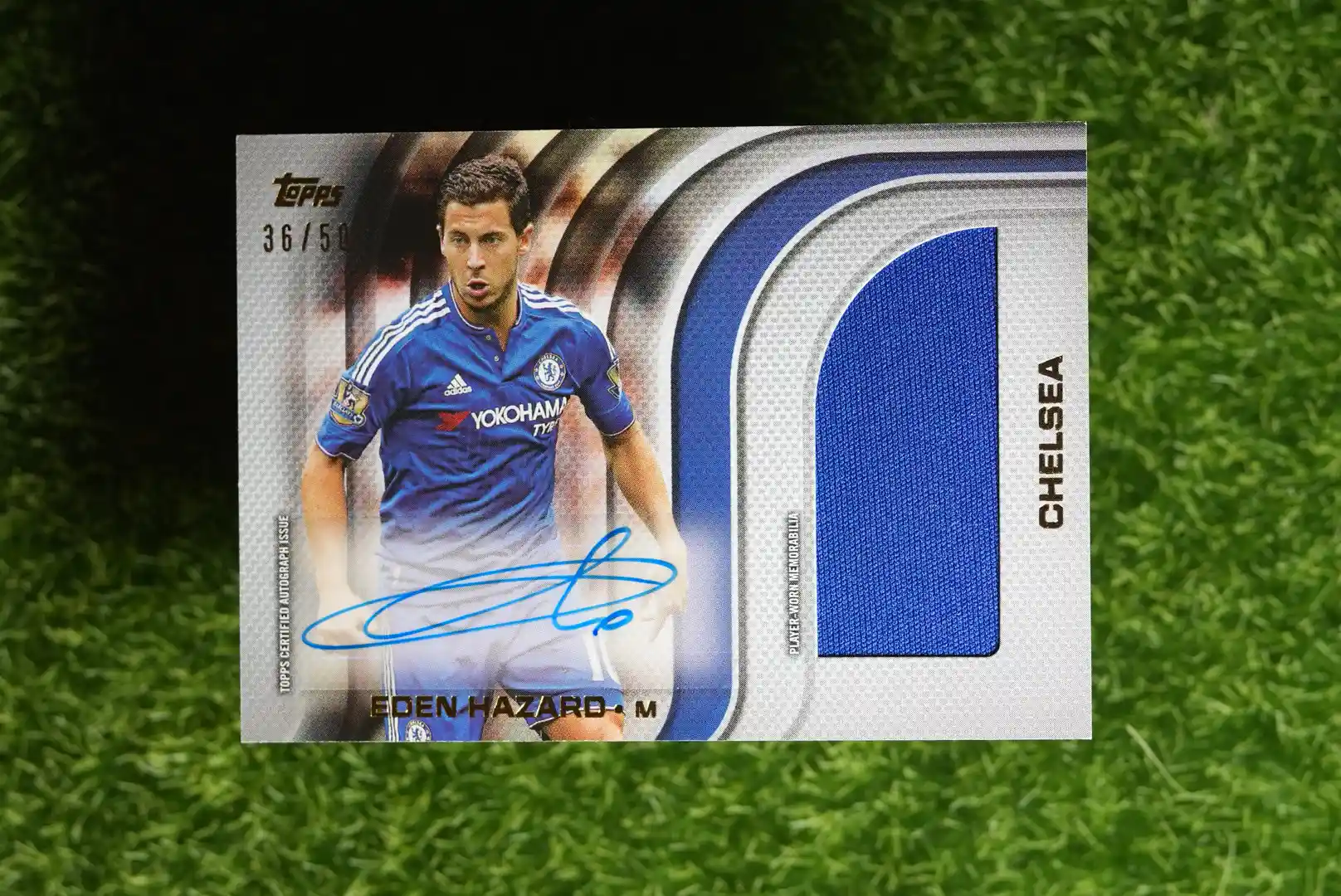 2015 Topps Premier Gold Eden Hazard Premier Jumbo Autograph Relic 36/50
