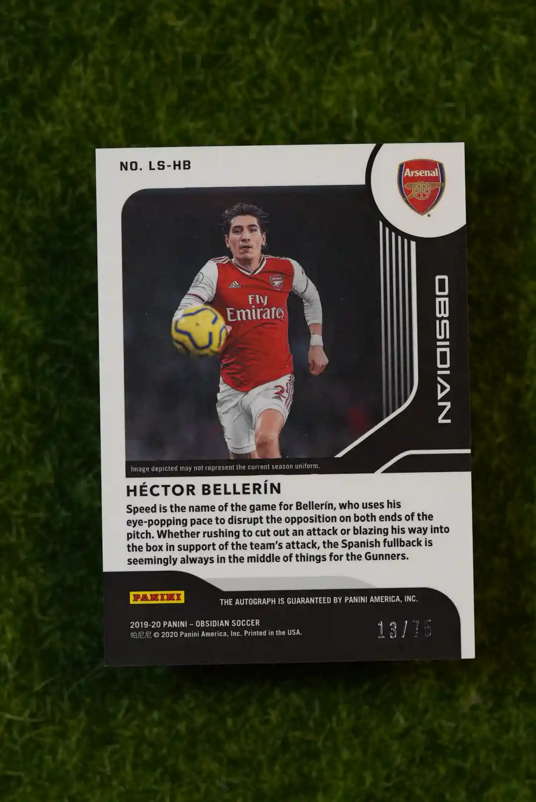 2019-20 Panini Obsidian Héctor Bellerín Lightning Strike Blue Auto 13/75 - Image 2