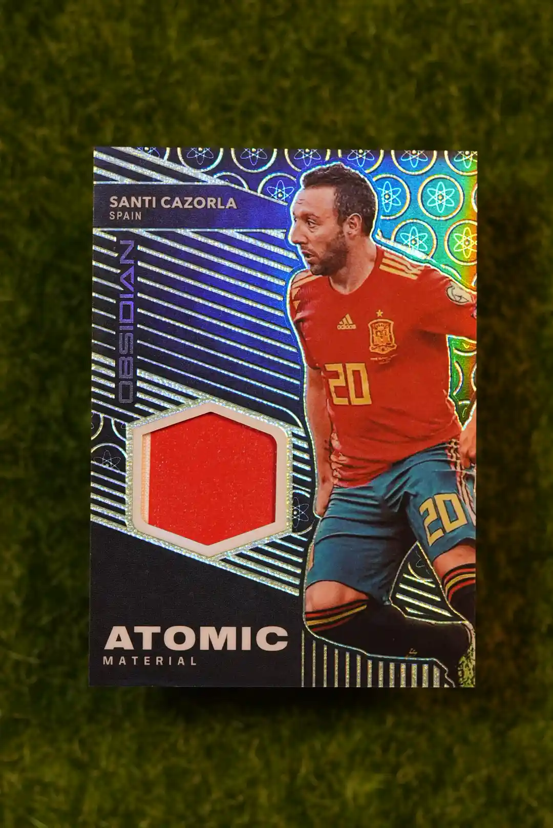2019-20 Panini Obsidian Santi Cazorla Atomic Material Green 05/10