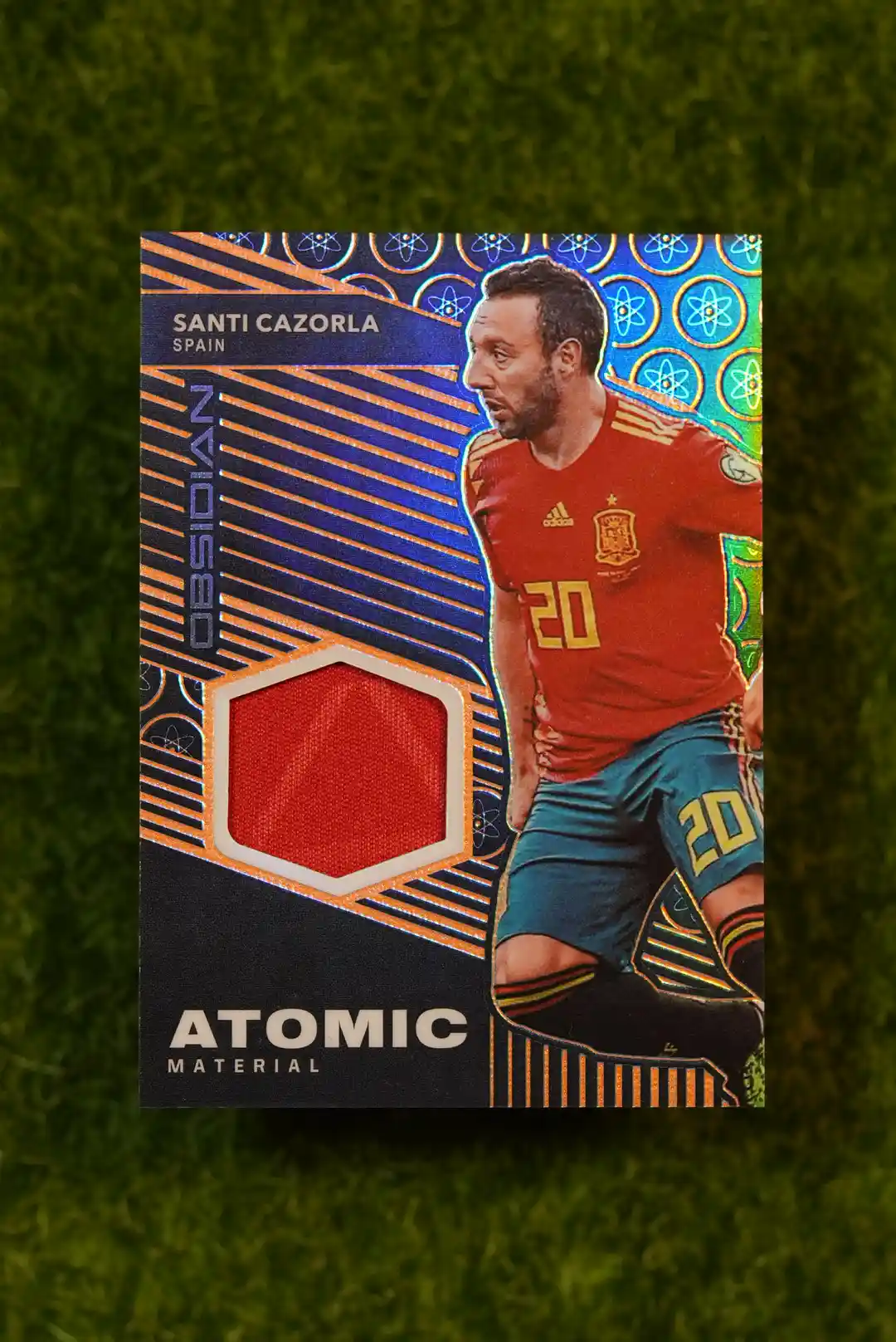 2019-20 Panini Obsidian Santi Cazorla Atomic Material Orange 21/50