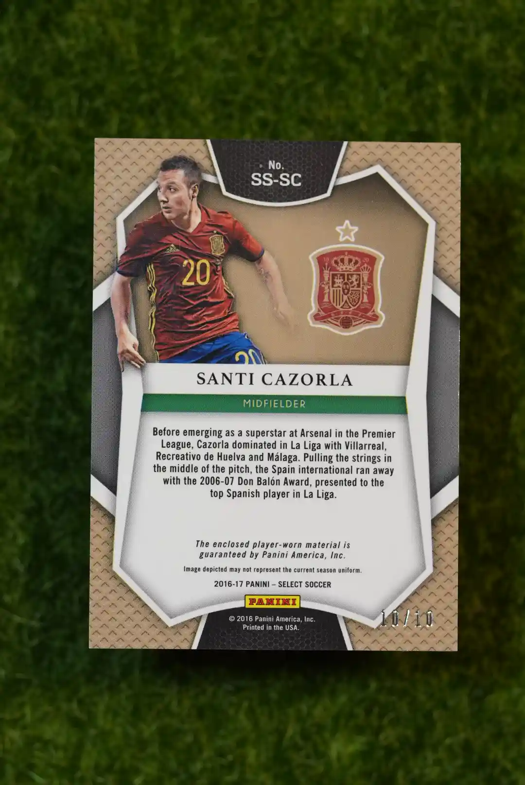 2016-17 Panini Select Santi Cazorla Select Swatches Gold 10/10 - Image 2