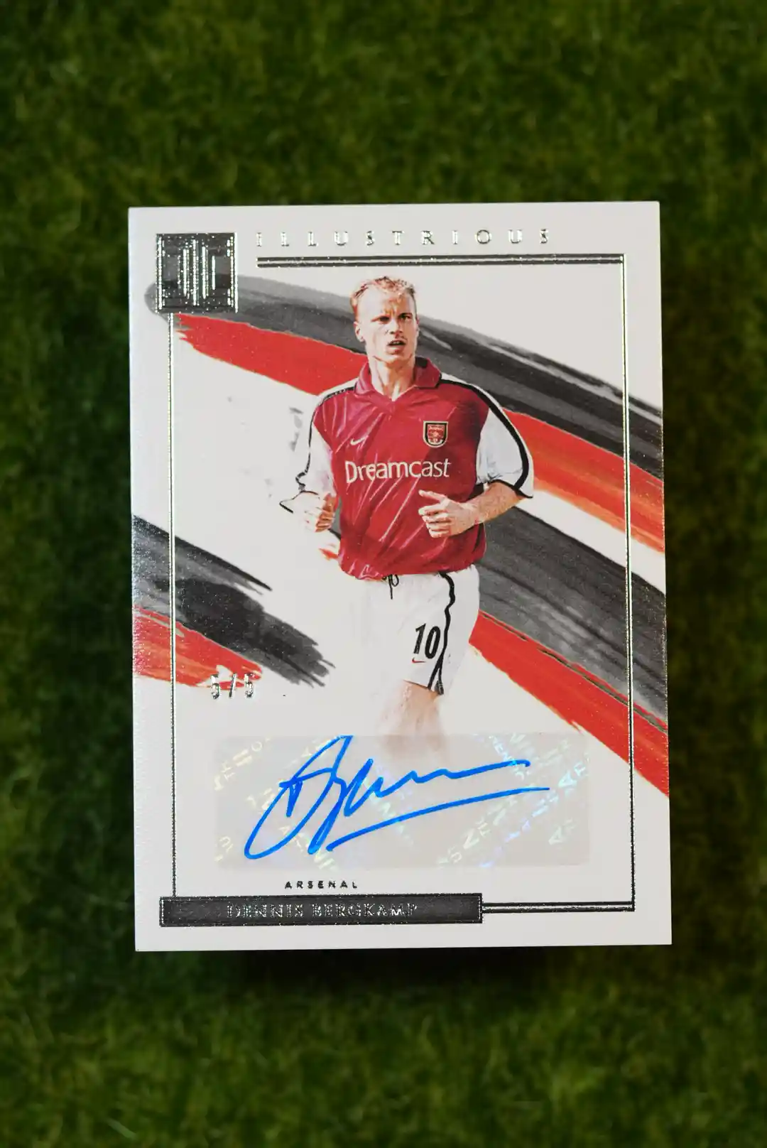 2020-21 Panini Impeccable Dennis Bergkamp Illustrious Auto 04/10