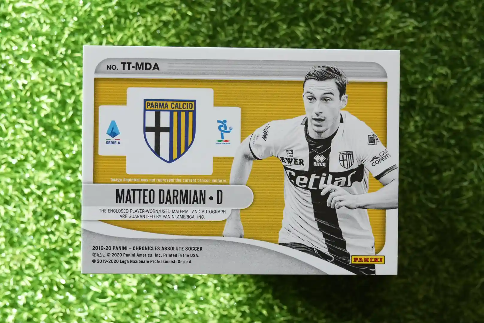 2019-20 Panini Chronicles Absolute Matteo Darmian Tools of the Trade Patch Auto 65/99 - Image 2