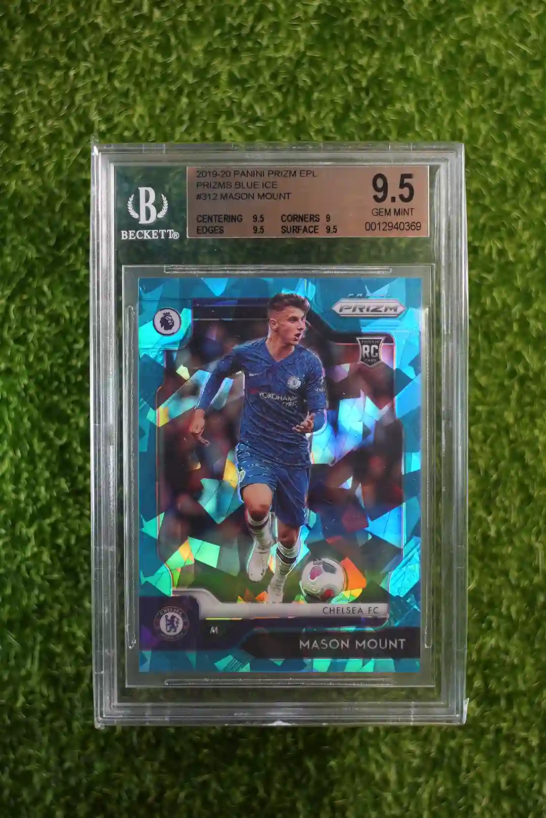 2019-20 Panini Prizm EPL Soccer Mason Mount Prizms Blue Ice Rookie, Prizms Blue Ice Parallel #312, BGS 95 Gem Mint, 0012940369