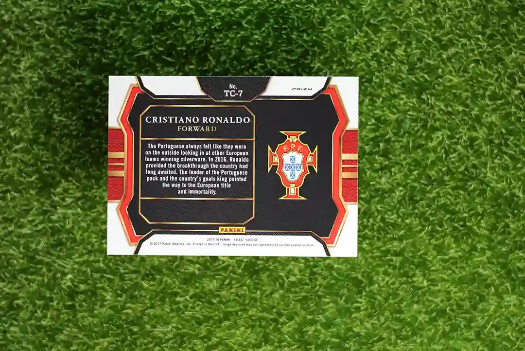 2017-18 Select Soccer Cristiano Ronaldo Top of the Class Prizm TC-7 - Image 2