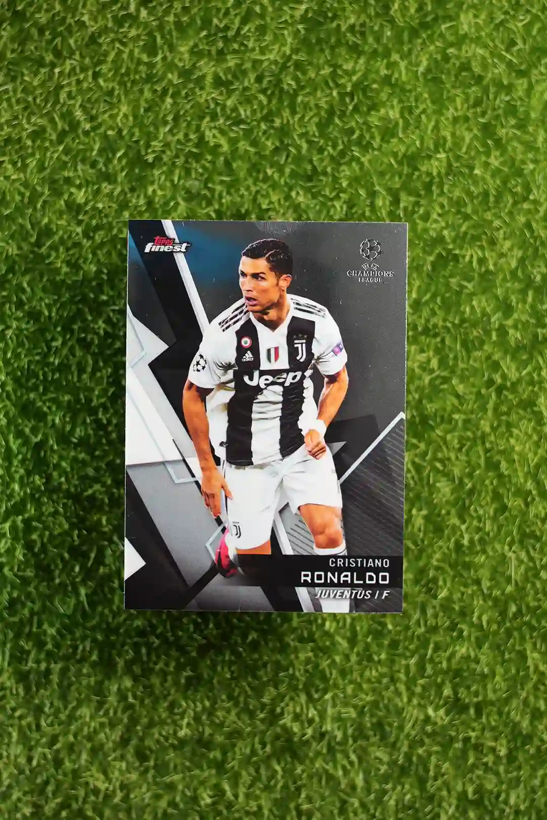 2018-19 Topps Finest UEFA Champions League Cristiano Ronaldo Base 100
