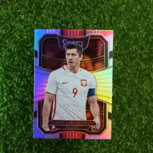 2017-18 Select Robert Lewandowski Prizm #30