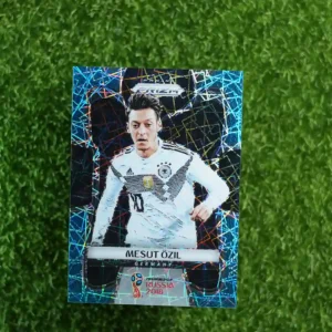 2018 Prizm World Cup Soccer Mesut Özil Parallel 096/125