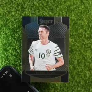 2016-17 Panini Select Soccer Robbie Keane Base No 32