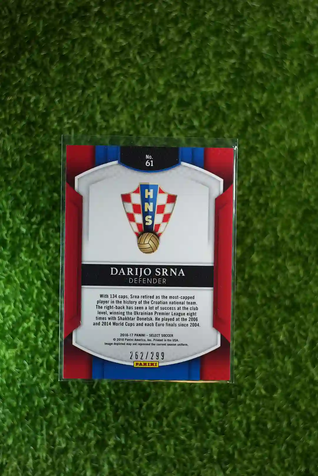 2016-17 Panini Select Soccer Darijo Srna Base Parallel 262/299 - Image 2