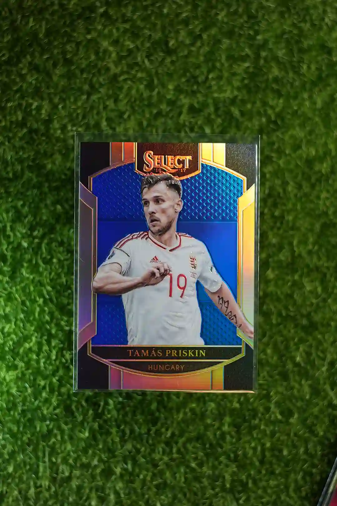 2016-17 Panini Select Soccer Tamás Priskin Blue Prizm 078/299